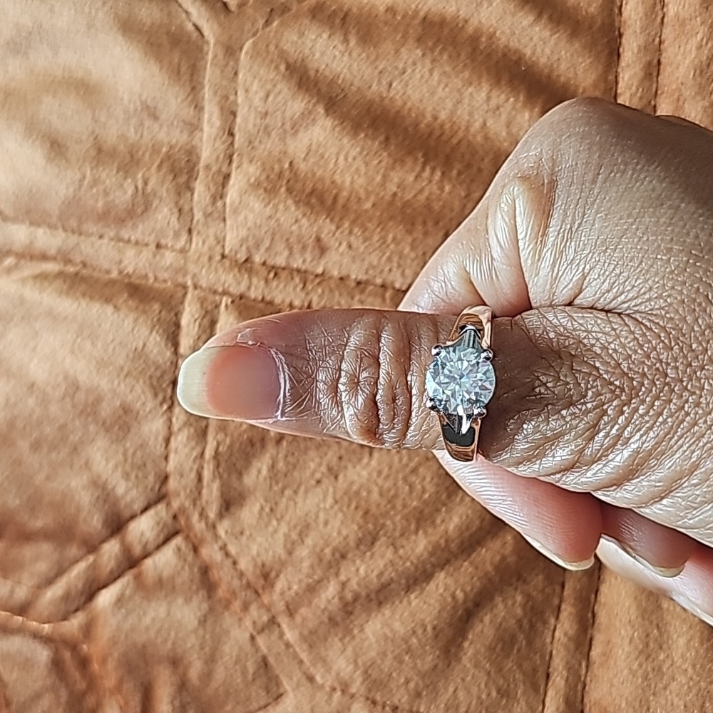 Moissanite Diamond - image 5